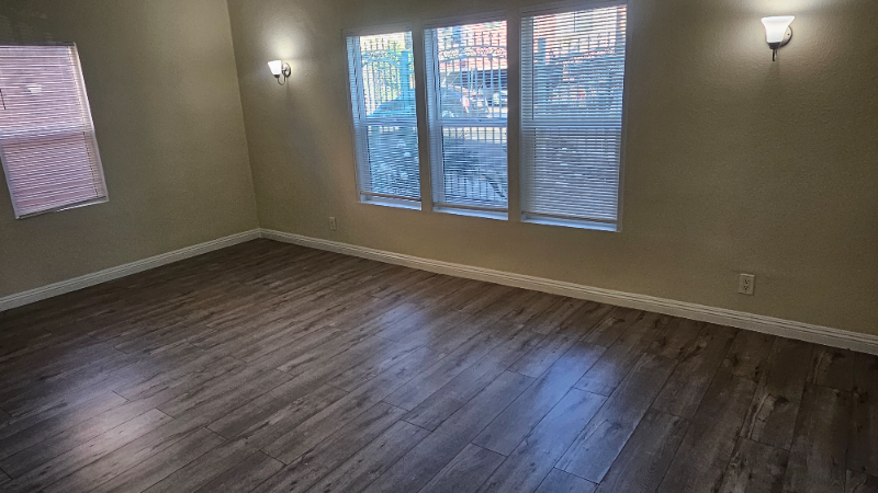 431 Normandie Pl #2 - Photo 3 of 20