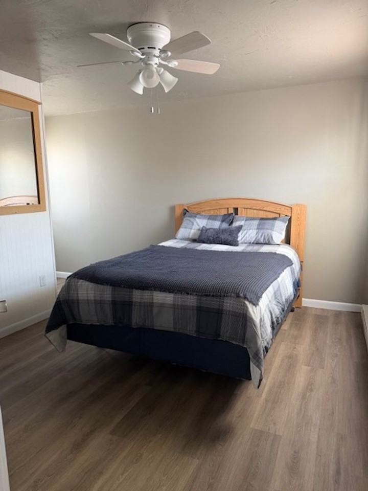 Mark V Apartments - Photo 3 of 9