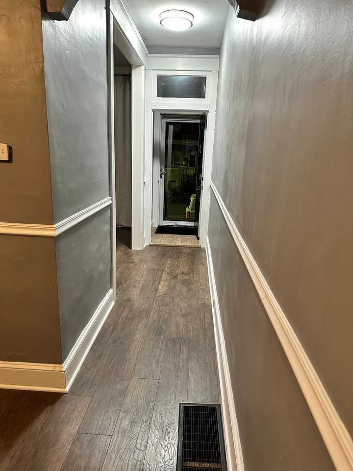 2204 Clifton Ave - Photo 4 of 38