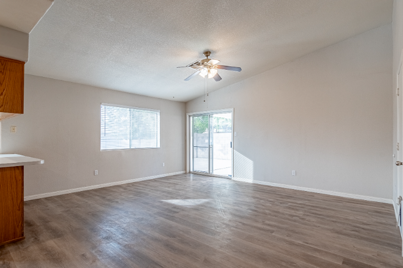 7189 E 24th Pl - Photo 7 of 31