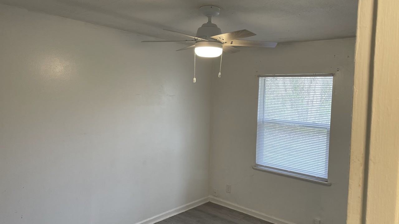 1269 Farley Drive #1269 - Photo 6 of 17