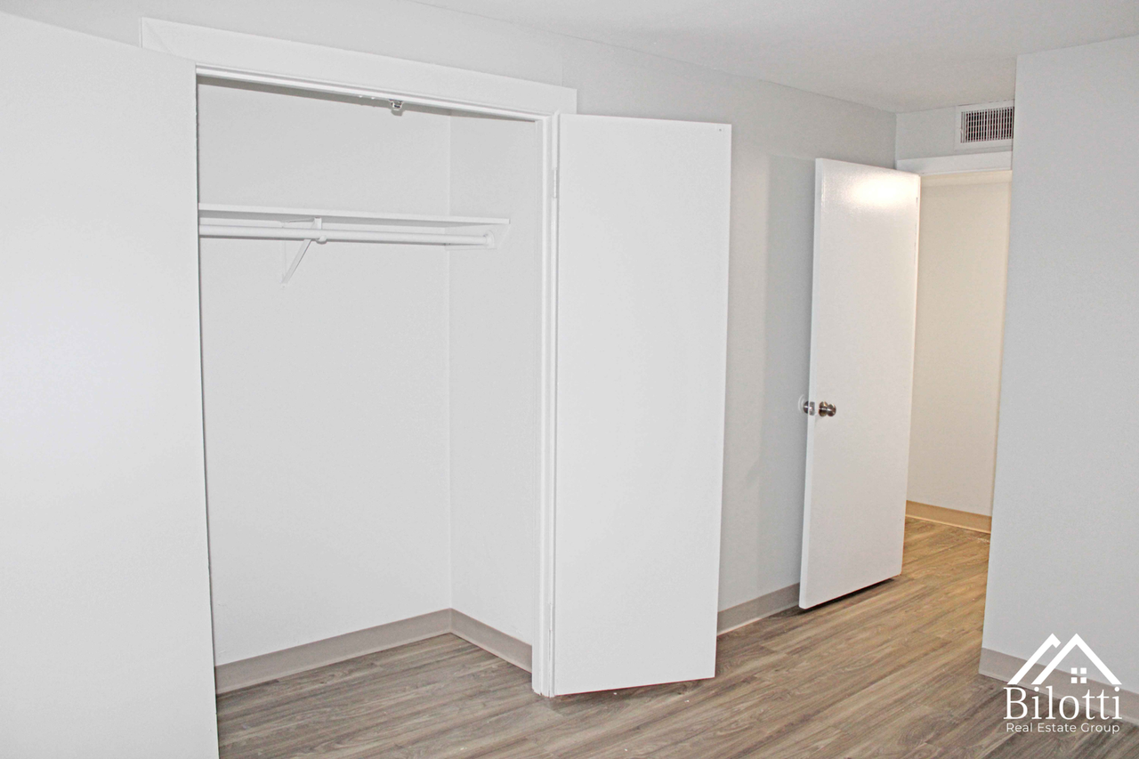 Hillside Terrace Apartments - Photo 7 of 27