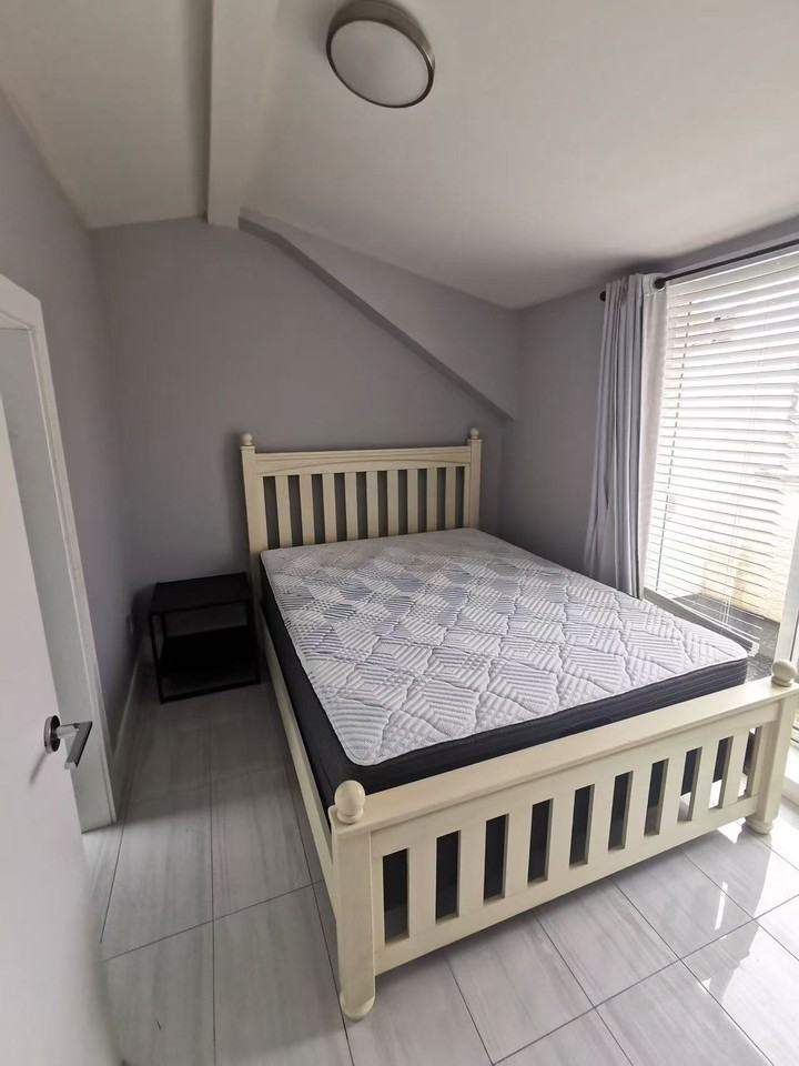 4000 West King Edward Avenue - Photo 8