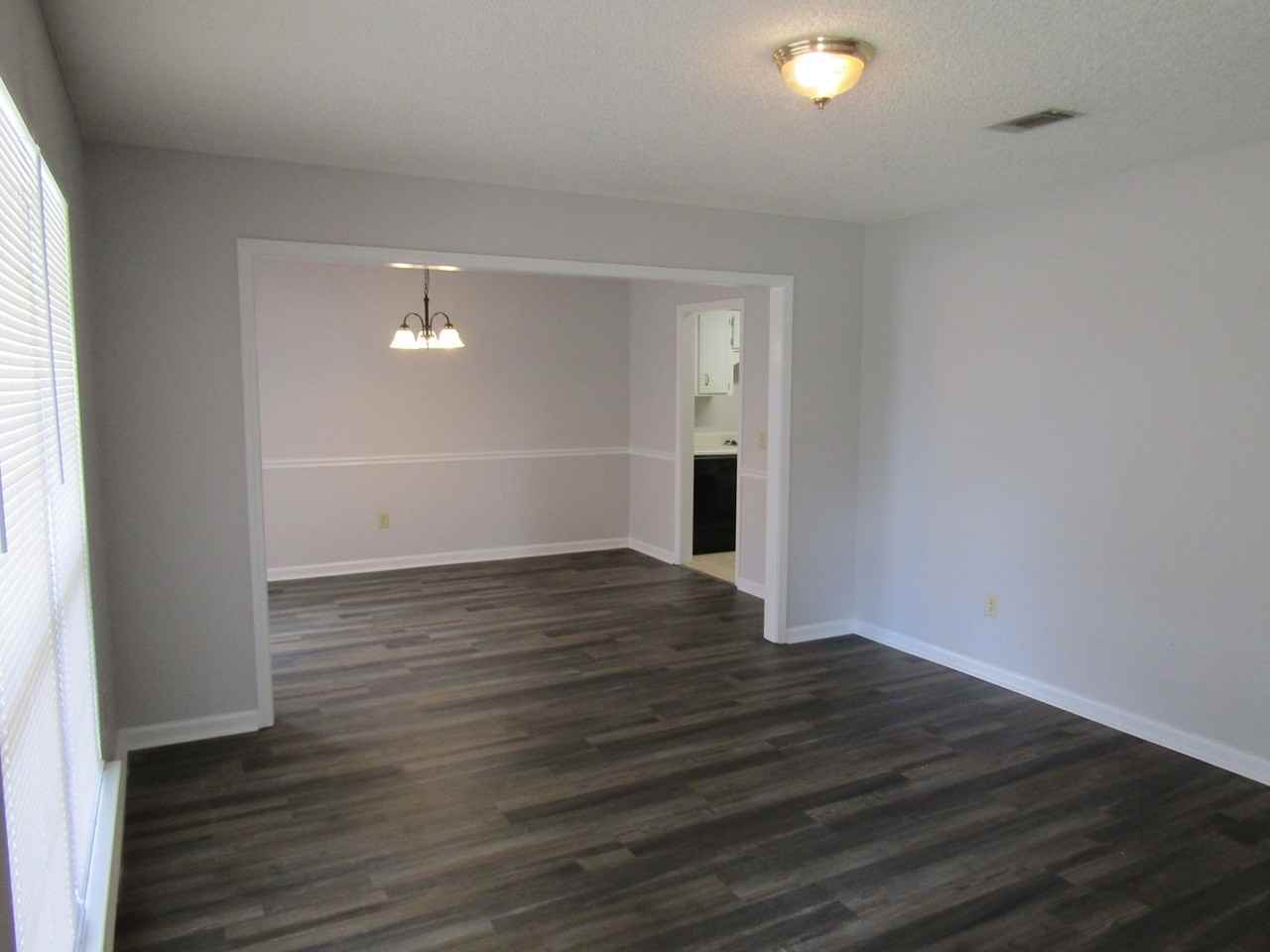 110 Tempest Ln - Photo 5 of 24