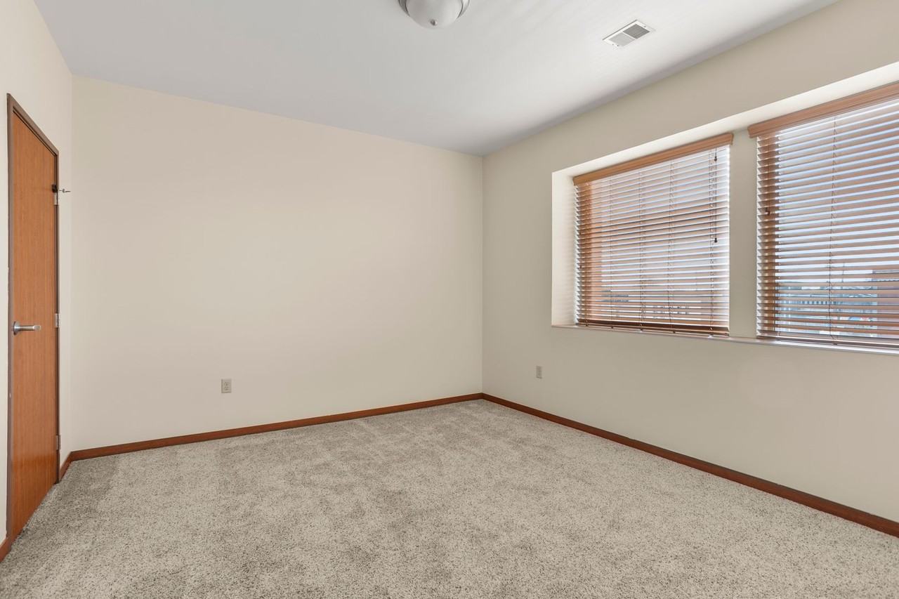 Zimmerman Apartments - Photo 5 of 21