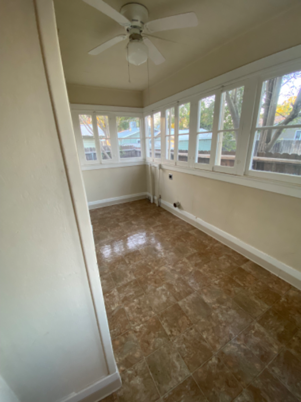 409 Cedar Ave - Photo 6 of 14