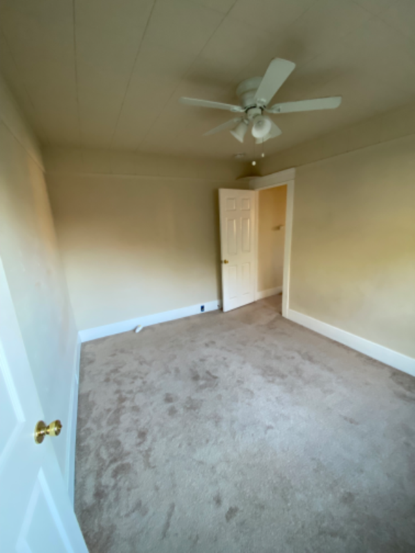 409 Cedar Ave - Photo 7 of 14