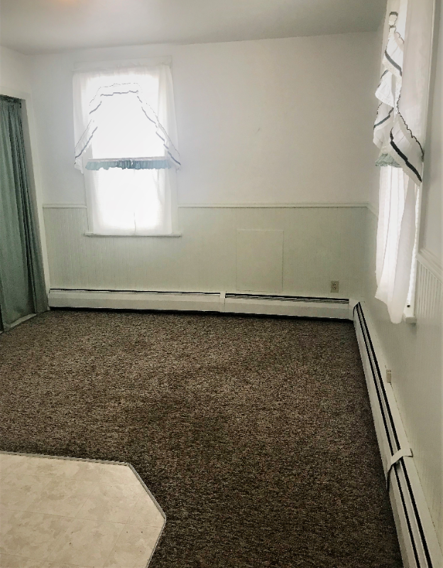 1706 N Roberts St - Photo 6 of 19