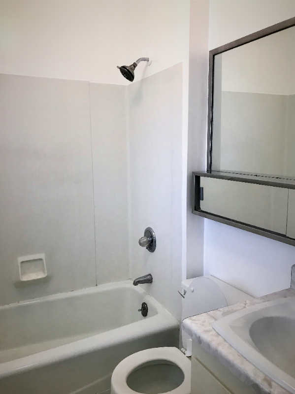 1706 N Roberts St - Photo 7 of 19