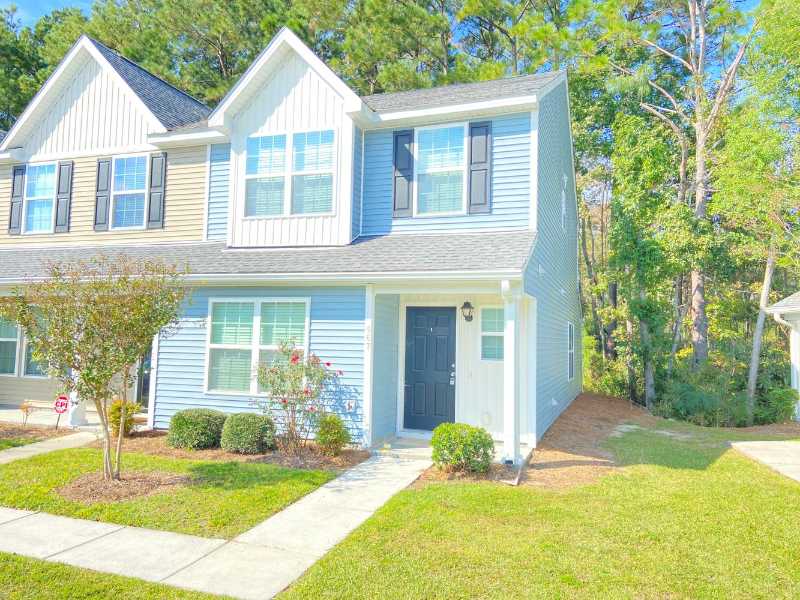 467 Truman Dr - Photo 3 of 39