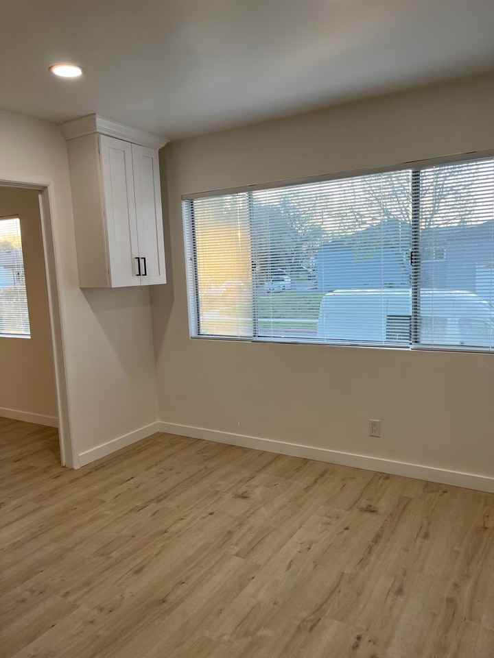7600 Goddard Avenue - Photo 2 of 16