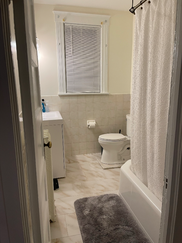 123 N Allen St #1 - Photo 4 of 7