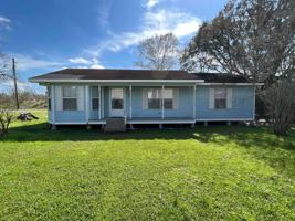 featured image of 2835 Cypress St