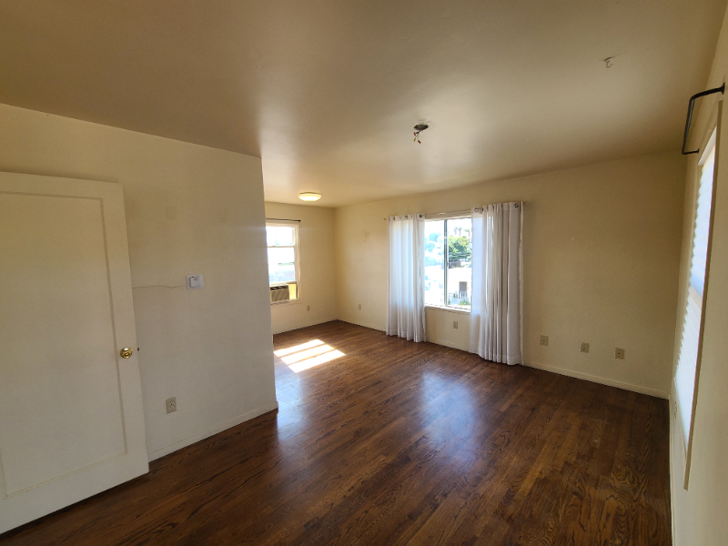 6048 Bradford St #A - Photo 4 of 21