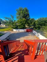 featured image of 404 E 18th St #C
