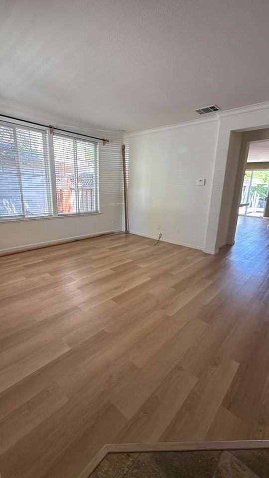 308 Winemaker Way - Photo 6 of 17