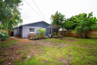 7075 65th Way N - Photo 6 of 12