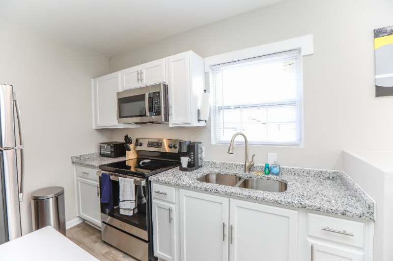 1265 Pall Mall St #B - Photo 2 of 19