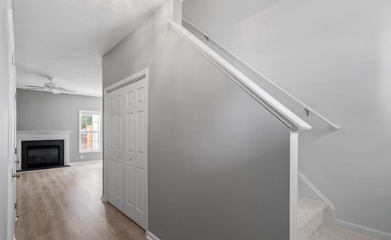 107 Fox Trail Ln - Photo 3 of 18