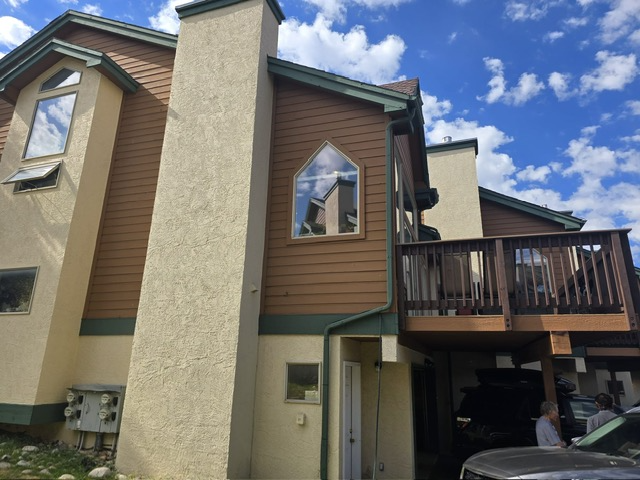 760 Imperial Dr - Photo 2 of 18
