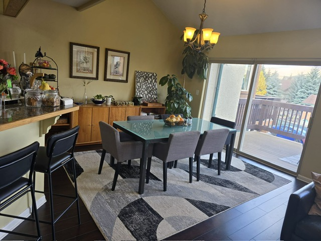 760 Imperial Dr - Photo 4 of 18