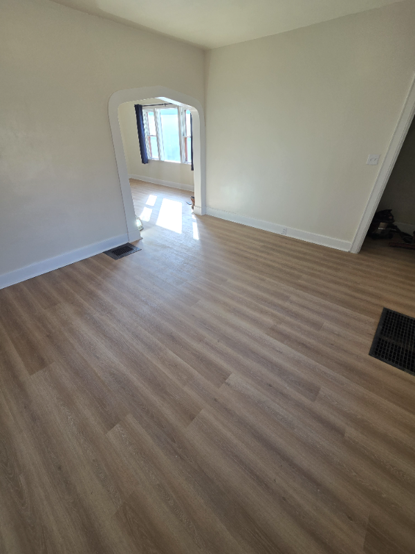 3122 N 42nd St - Photo 5 of 8