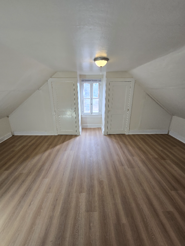 3122 N 42nd St - Photo 7 of 8