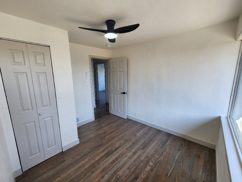 860 S Quivas St #B - Photo 5 of 11