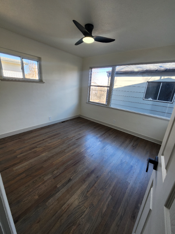 860 S Quivas St #B - Photo 7 of 11