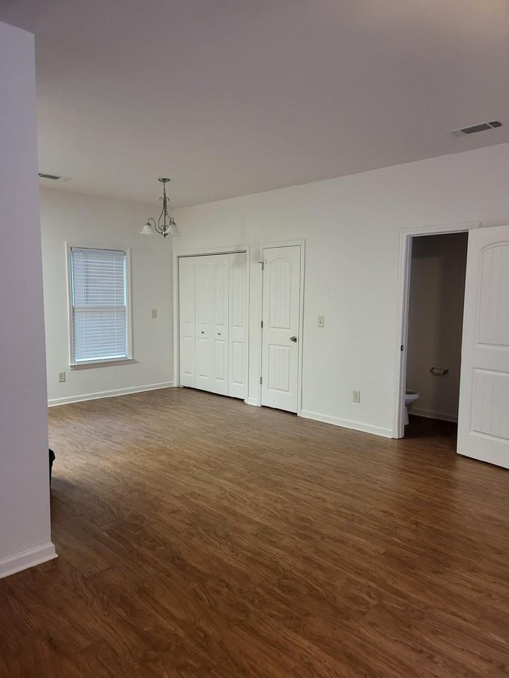 45 Jacobs Ln #6 - Photo 7 of 16