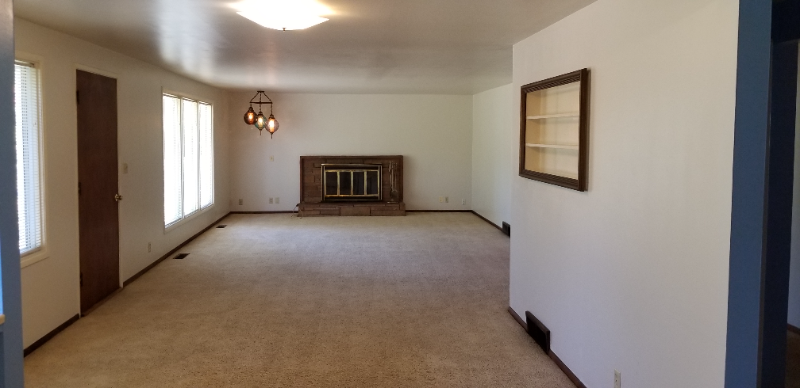 9128 48th Ave S - Photo 5 of 16