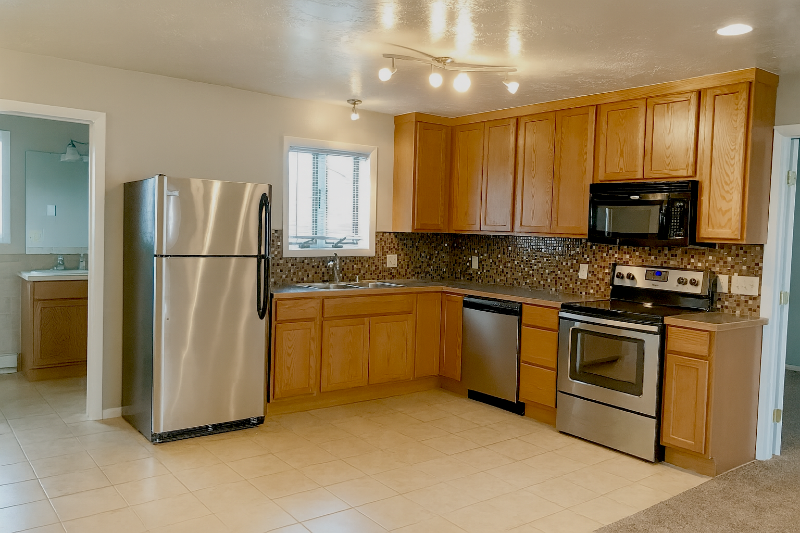 1312 Phoenix Ave #A - Photo 2 of 22