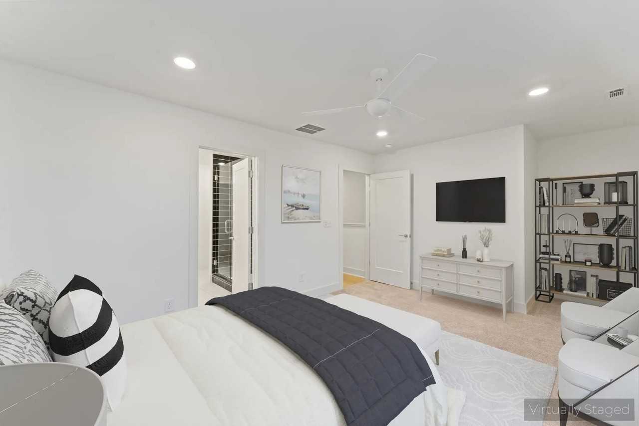 608 Markham St - Photo 7 of 20