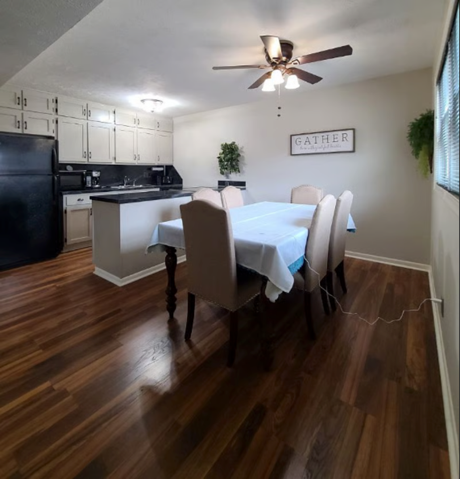 Woodcrest Condos - Photo 5 of 12