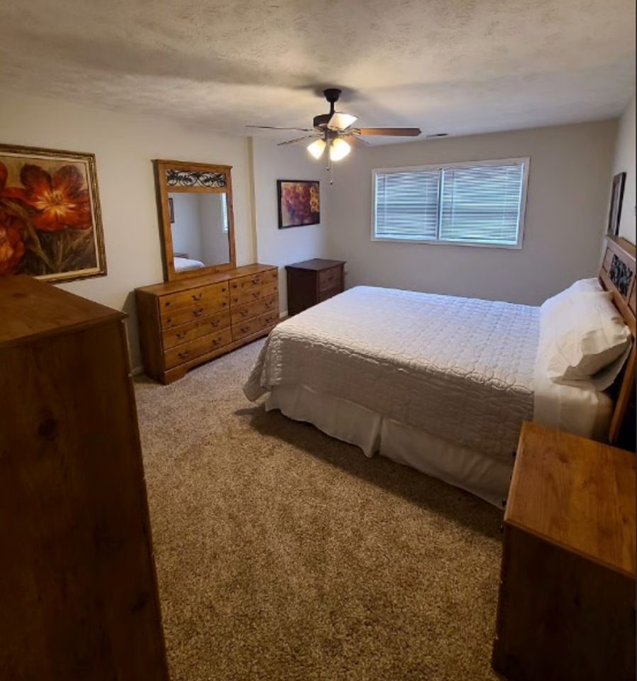 Woodcrest Condos - Photo 7 of 12