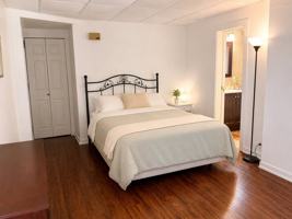 featured image of 383 Oxford St #4