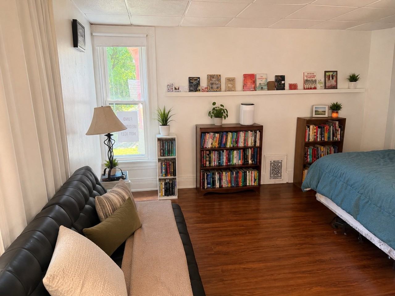 383 Oxford St #4 - Photo 4 of 10