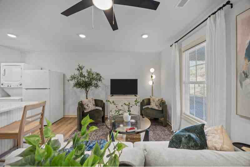 1802 Rominger Rd - Photo 5 of 22