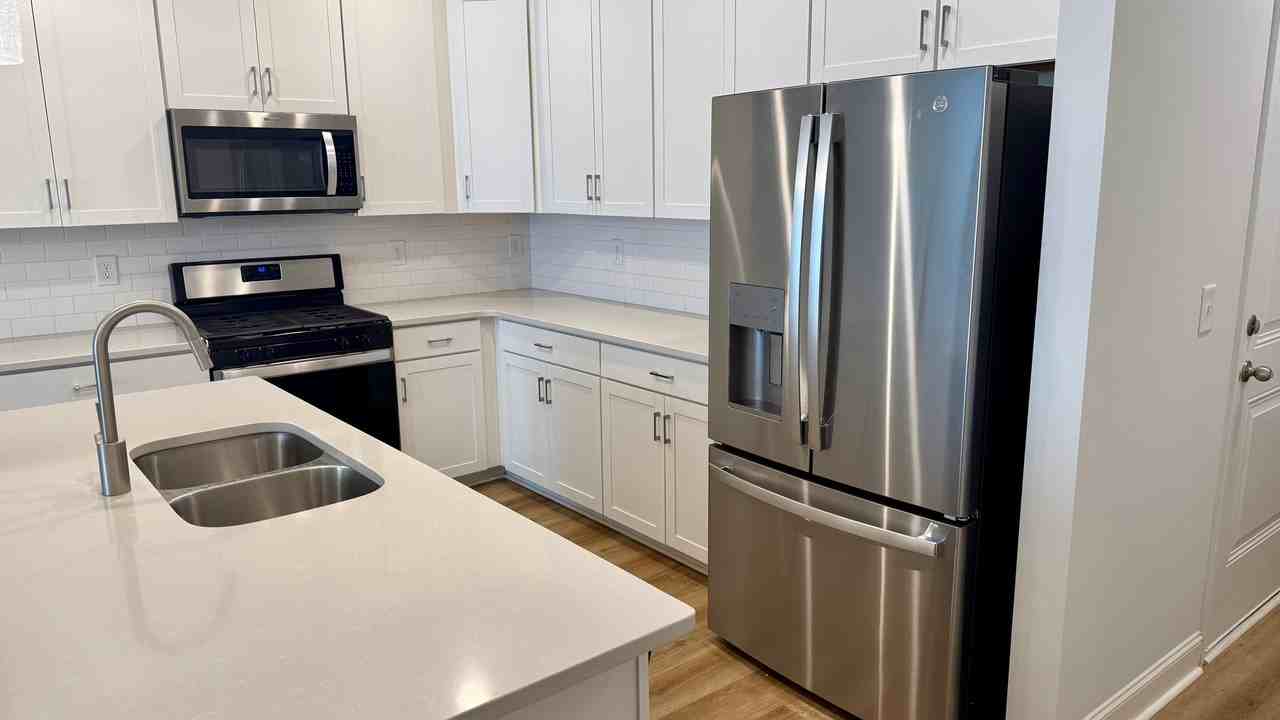 38 Red Horse Way - Photo 4 of 20