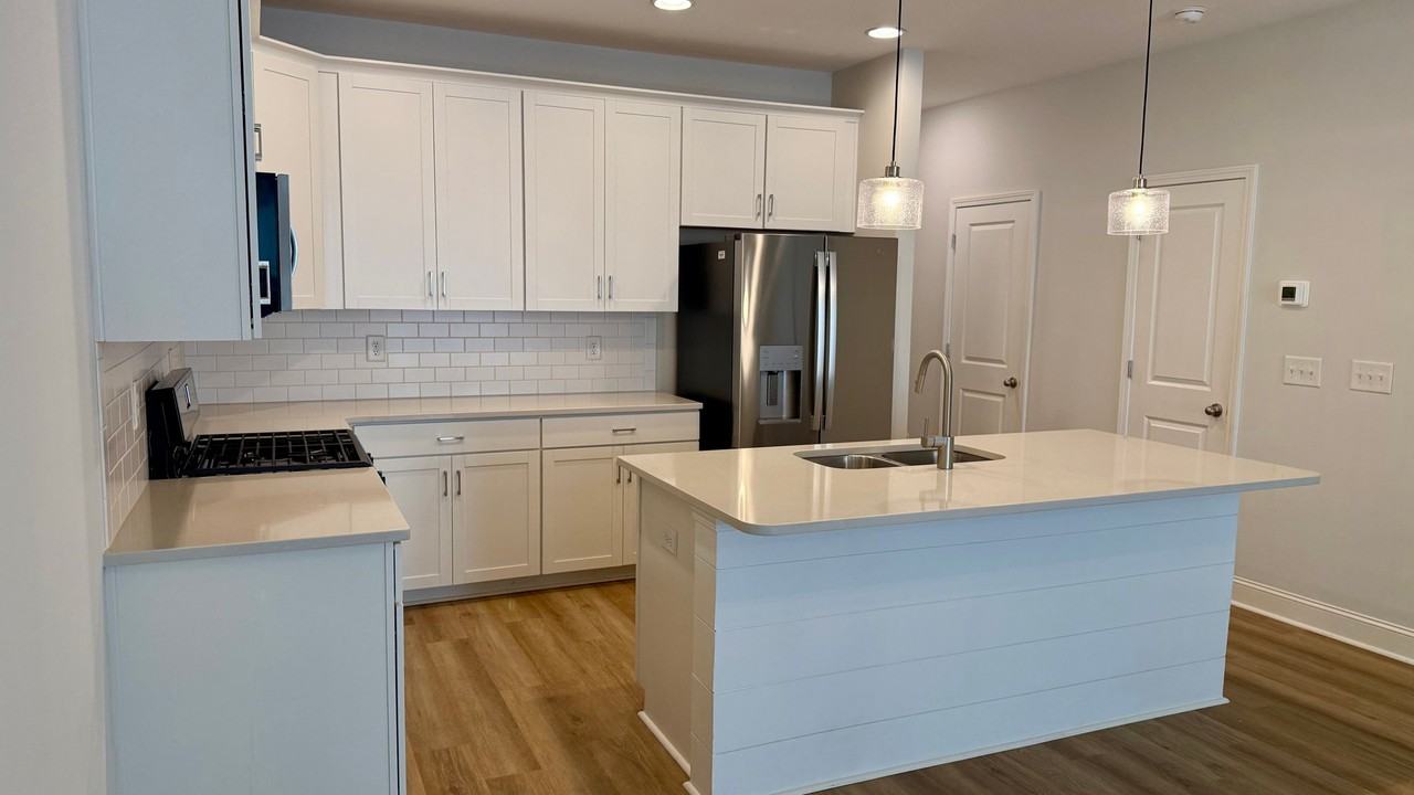 38 Red Horse Way - Photo 7 of 20