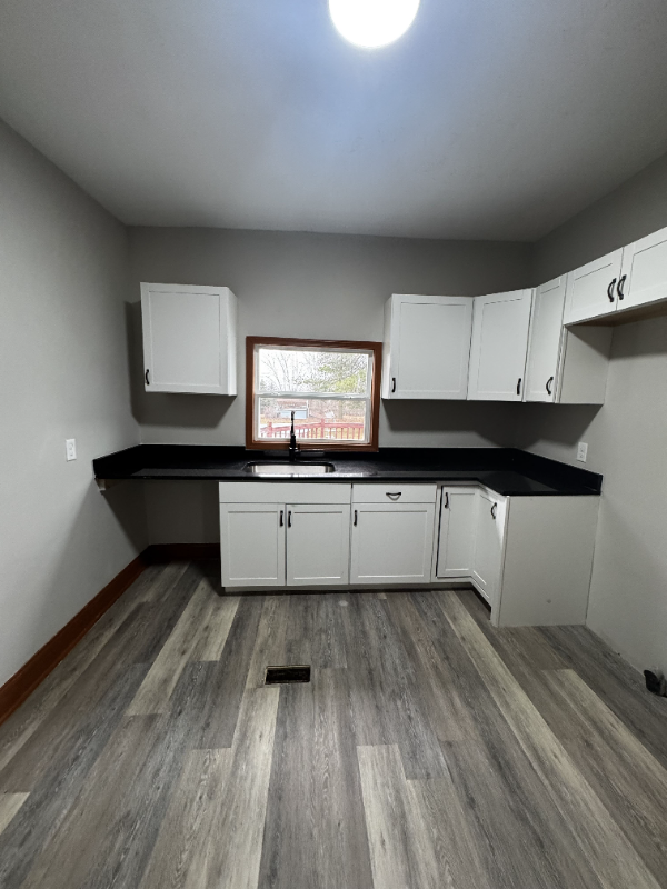 164 Miami Rd #A - Photo 4 of 16