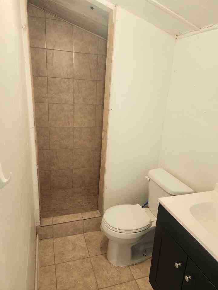 712 E Brazos St - Photo 6 of 7