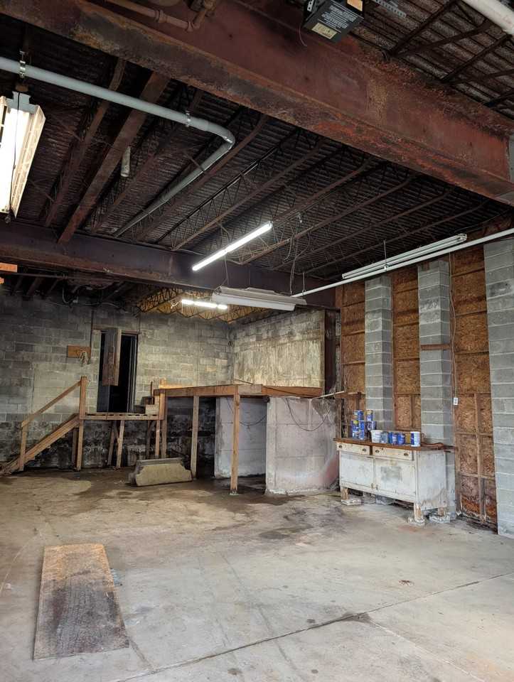 1140 Allegheny St #1 - Photo 4 of 11