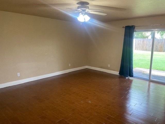 6017 Hillcrest Dr - Photo 4 of 15