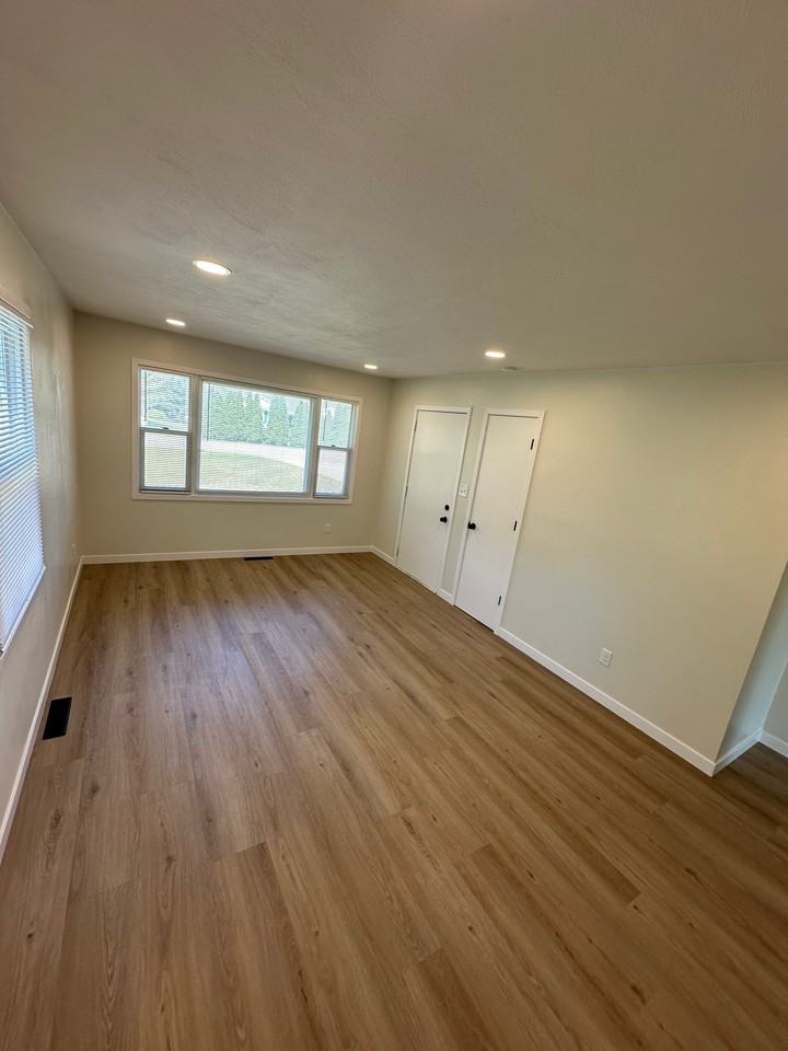 58208 Country Way - Photo 3 of 11