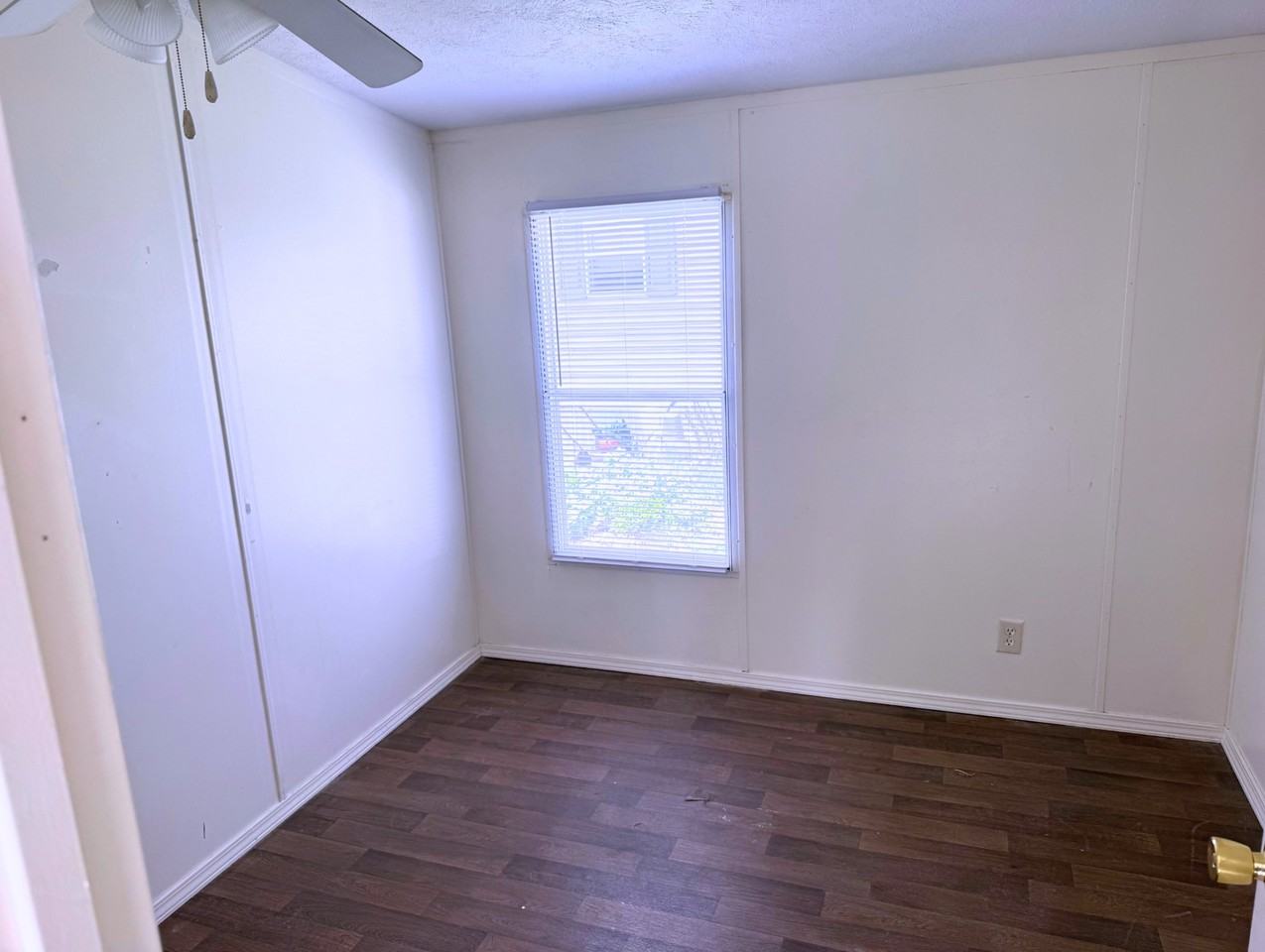 1210 Rim Rd #1210 - Photo 7 of 10