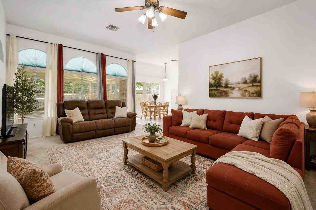 8002 Elkhorn Mountain Trl - Photo 4 of 19