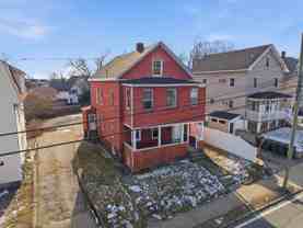 848 Bank St #1stFL - Photo 1 of 1