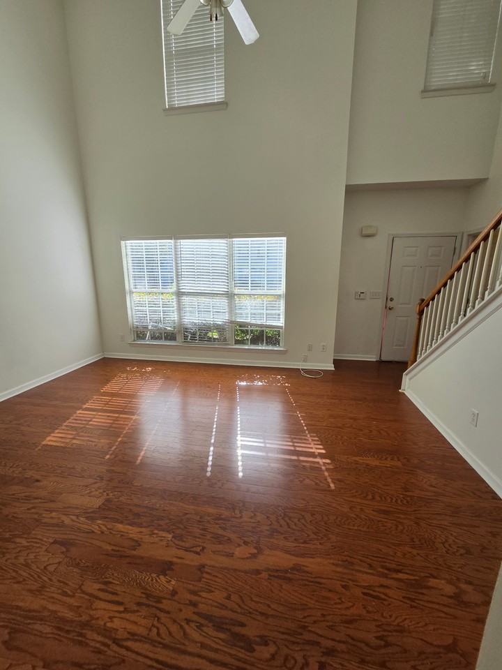 6076 Camden Forrest Dr - Photo 2 of 15