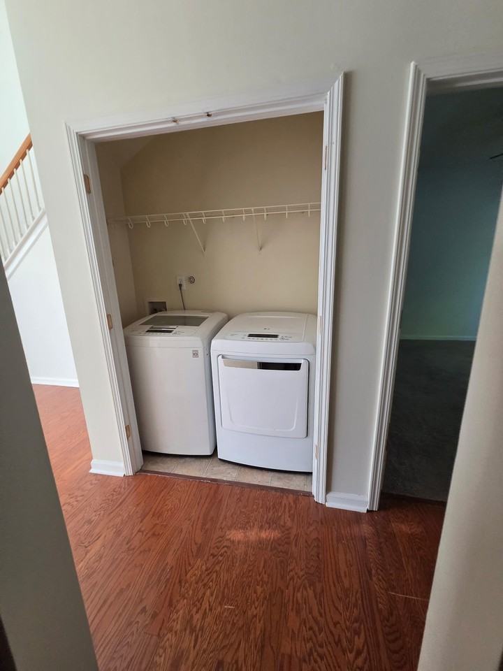 6076 Camden Forrest Dr - Photo 3 of 15